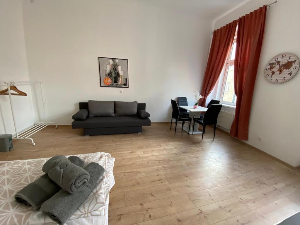 Deluxe Quad Room Dw Viena Exterior foto